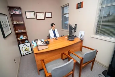 Dr. Kang in his Everett, WA office at 19th Avenue Dental