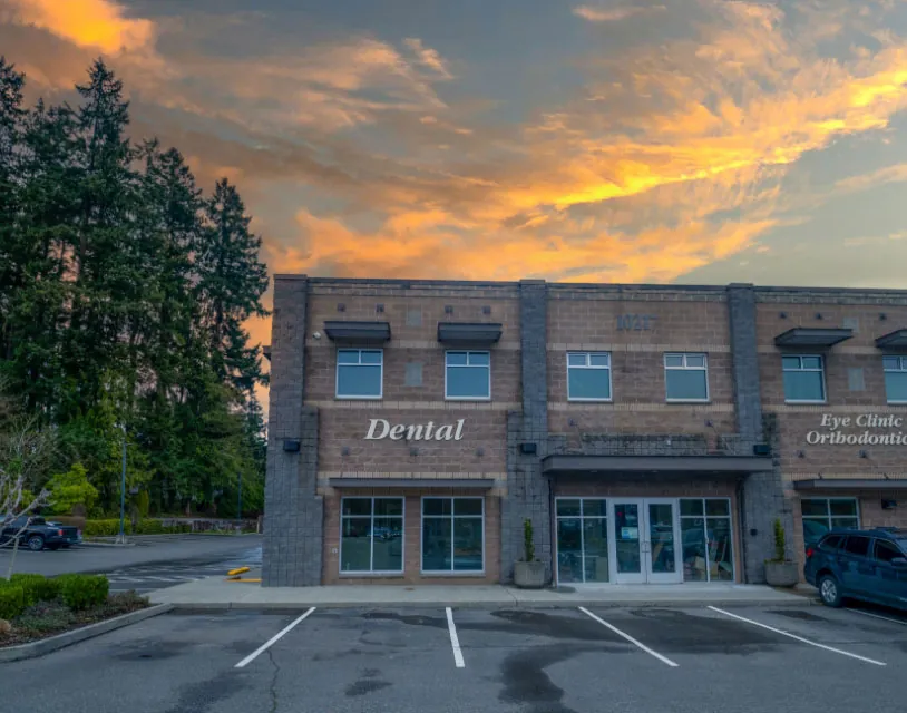 outside view of 19th Avenue Dental in Everett, WA